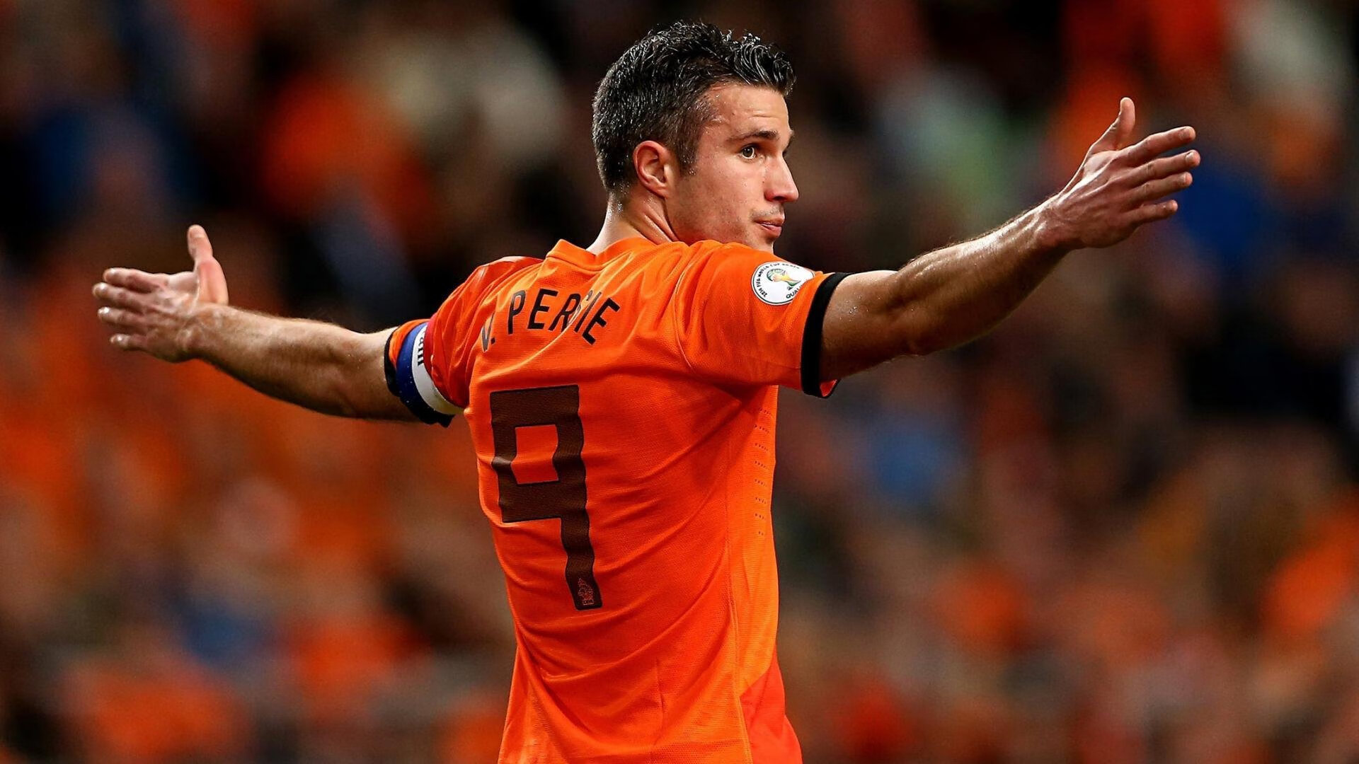 莎拉波娃重要时刻锐不可当,老鹰带队取胜!赛场气氛高涨